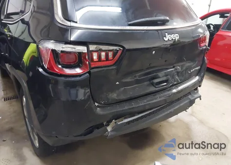 2018 Jeep Compass Limited 4X4 z USA, uszkodzony, nr VIN 3C4NJDCB3JT266978